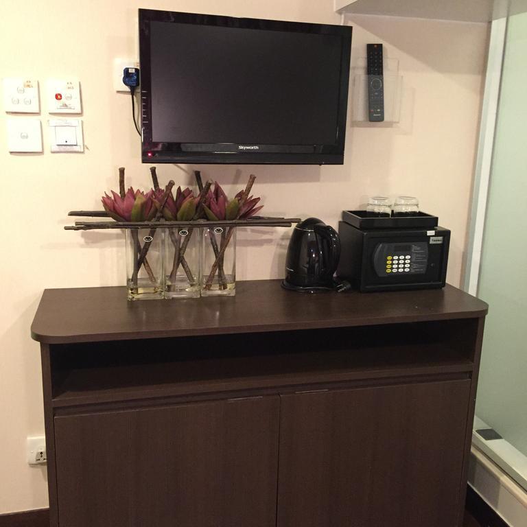 Seasons Hotel - Causeway Bay Hong Kong Room photo